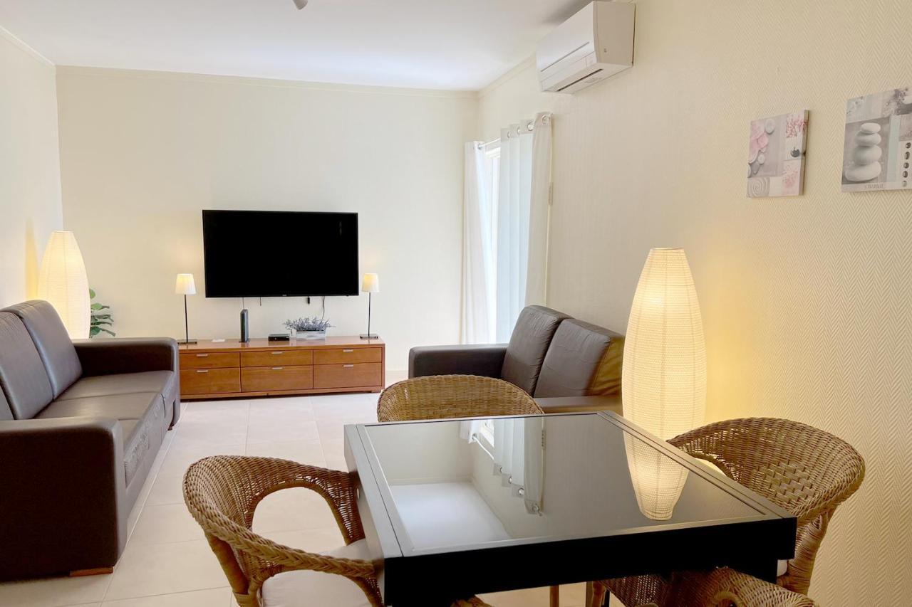 Apartment On Praia Da Rocha With Wifi And Garage By Amcf Portimão Buitenkant foto